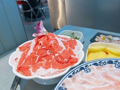 -生活如沸·顺德水牛奶火锅(人民广场店)