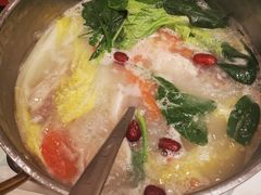 -泓历皇朝酒店(东亭店)