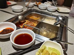 -海底捞火锅(新松江路生日主题店)