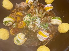 -万里闯关东铁锅炖菜馆(高新旗舰店)