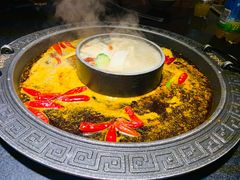 -晓宇重庆火锅(龙首店)