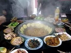 龙湖东院生态柴火地锅鸡-龙湖东院农庄(乡间小路店)