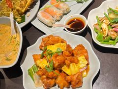 -大头虾越式风味餐厅(光明广场店)