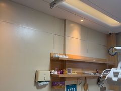 -上海仁爱医院口腔科 · 种植