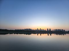 -南京眼步行桥