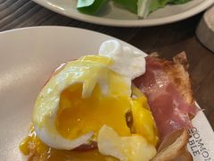 -Common Table · Brunch & Coffee
