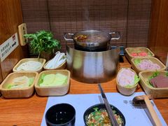 -独食火锅·半米屋台(直营总店)