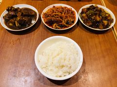 红烧茄子-都市快车(南五马路店)