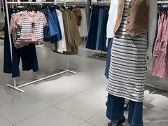 -H&M(来又来时尚购物广场店)