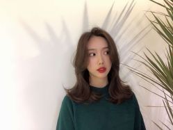 -AYO SALON
