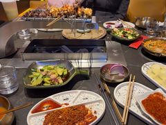-河坝烧烤串城(金达莱店)