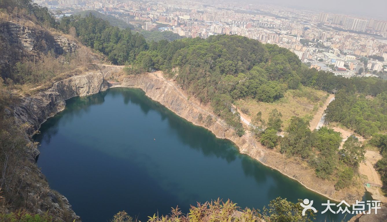 六片山