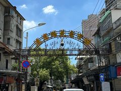 -溪岸路花鸟市场