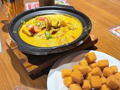 -肥仔文澳门猪骨煲(南京西路店)