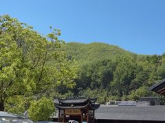 -安吉龙王山峡谷漂流