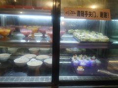 -海吃海喝海鲜烤肉餐厅