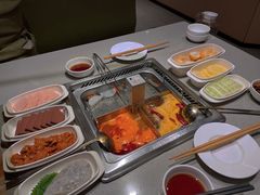 -海底捞火锅(新松江路店)