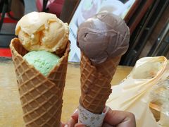 甜筒雪糕双球-成裕雪糕店(士多店)