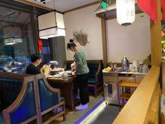 大堂-明洞阿姨·韩式酱蟹烤肉·创意料理(三元桥店)