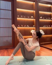 -亚太瑜伽普拉提学院