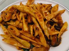 -大鸭梨烤鸭店(金顶街店)