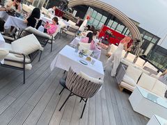 -Hi City·城市之巅