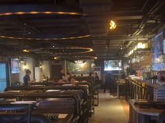 -麦凯伦烧烤·精酿超级工厂店(金桥总店)