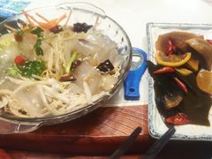 -雪乡人家东北菜·铁锅炖一切(高斯路店)