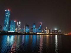 -秋水广场