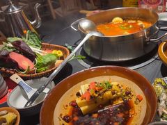 -野山舂·贵州现舂酸汤牛肉(东山店)