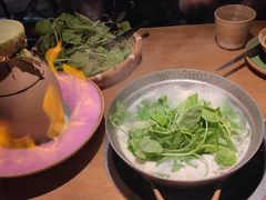 -吃饭皇帝大土家民族菜(正大广场店)