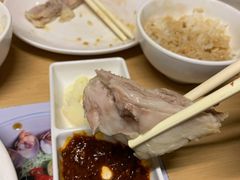 -关东小磨东北菜(上海长风大悦城店)