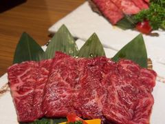 -炼火烤肉店