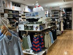 -优衣库(哈尔滨中央大街店)