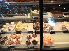 -皇冠幸福里动物奶油生日蛋糕(光谷软件园店)