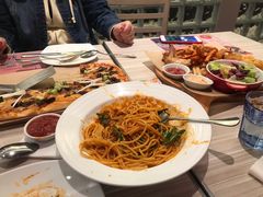 -必胜客(东大桥店)