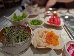 -海底捞火锅(中商百货夜宵主题店)