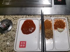 -丰茂烤串(钦州北路店)