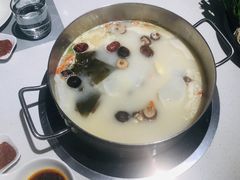 -八珍玉食鸡煲·打边炉(印象城店)