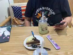 -藏猫猫咖啡主题馆(中央大道店)