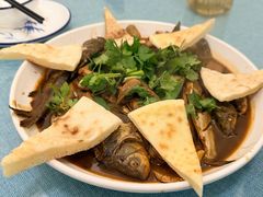 -小胡子农家菜馆