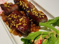 菊花叉烧-谭厨中山传家菜.乳鸽.脆鲩鱼(华强北中航城店)