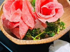 精品玫瑰梅花肉-新草堂锅物料理(泉城路店)