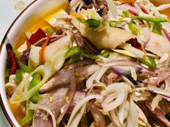 新疆椒麻鸡-疆山别院烧烤·新疆菜(铁路局店)