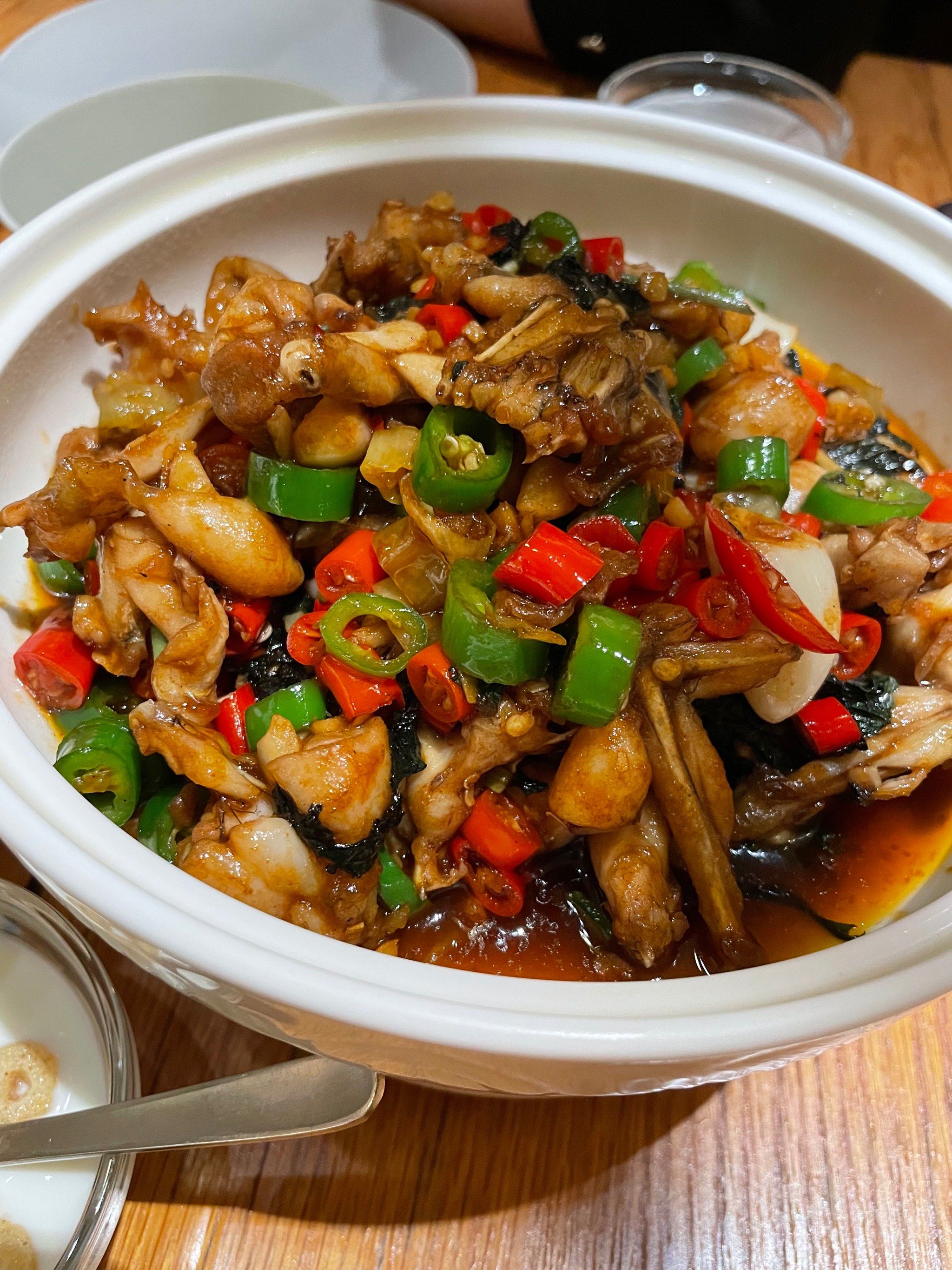 选择不算很多样
紫苏牛蛙有滋有味,成功光盘～

#傲椒的湘菜