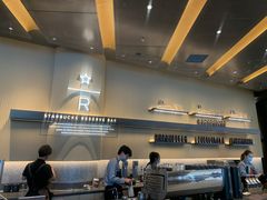 -星巴克臻选(上海合生汇1F店)