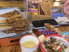 -冶建镜子·老南昌大排档·江西虾王(总店)