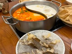 -樾餐厅泰式海鲜火锅(民歌湖店)