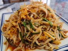 -八两八金·莱芜特色炒鸡(市南漳浦路店)