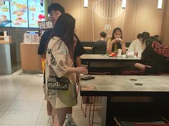-麦当劳(徐汇漕溪北路百脑汇店)